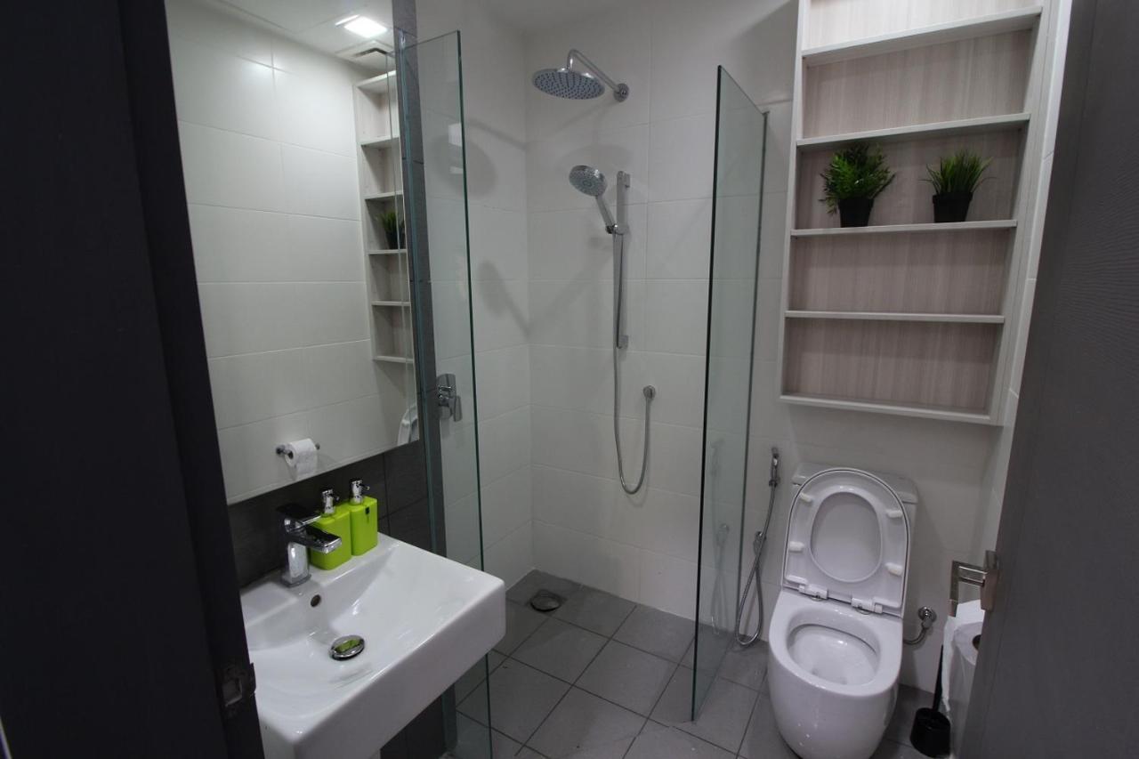Suasana Residence By Nest Home Джохор-Бару Экстерьер фото